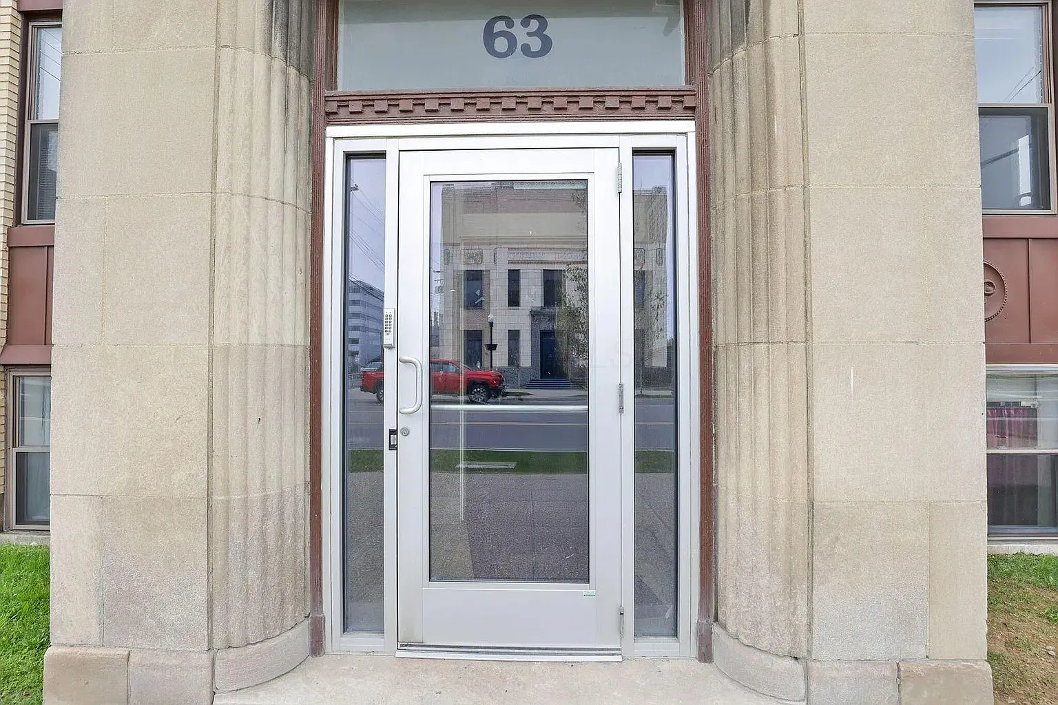 63 North 4th Street - 302 — Photo 3