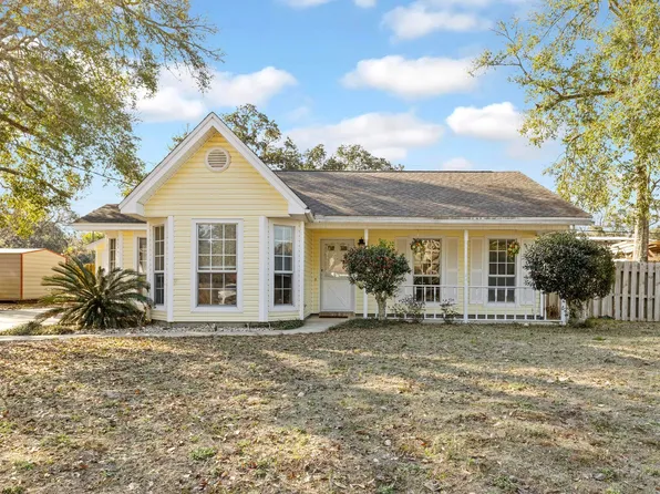 4 Winfield Way, Mary Esther, FL 32569