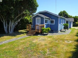 1510 NW 20th St, Lincoln City, OR