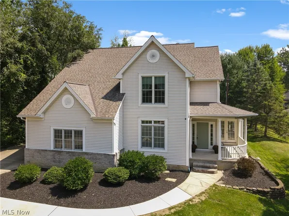 9577 Fair Rd, Strongsville, OH 44149