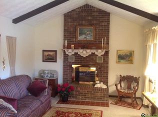 2390 W Highfield St, Columbus, IN 47201