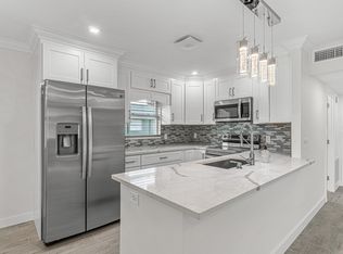 80 Flanders Trl #B, Delray Beach, FL 33484