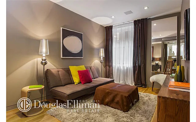 Sold by Douglas Elliman | media 6