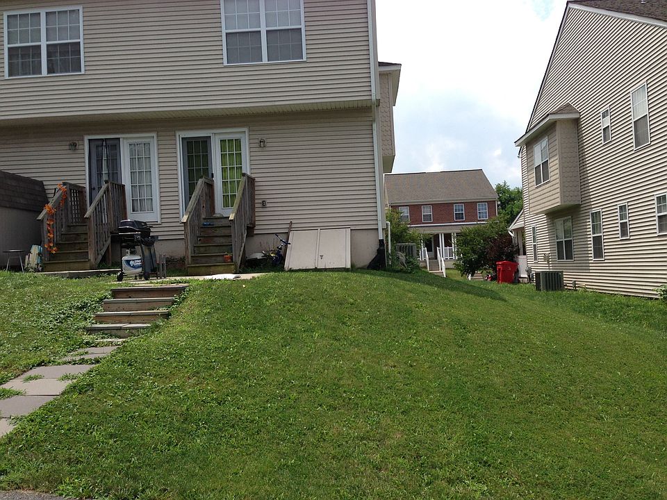 2nd image of 519 May St