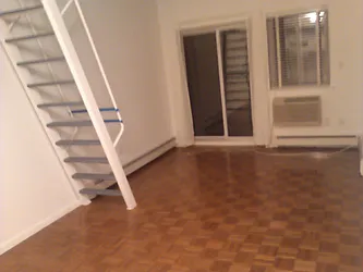 Rented by Metro Garden Realty NYC