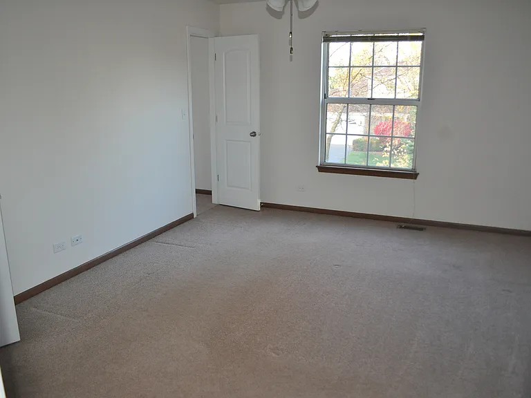 15 Whispering Dr — Photo 18