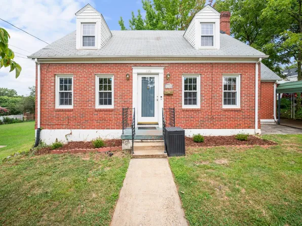 1120 Highland Dr, Lynchburg, VA 24502