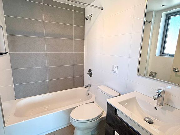 5th image of 137-35 Elder Ave #603