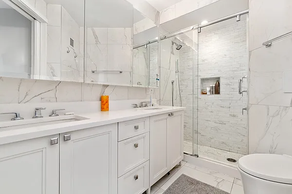 Sold by Jade Stone Real Estate Consulting | media 20