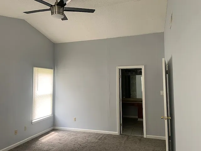 10520 Willow View Cir — Photo 13