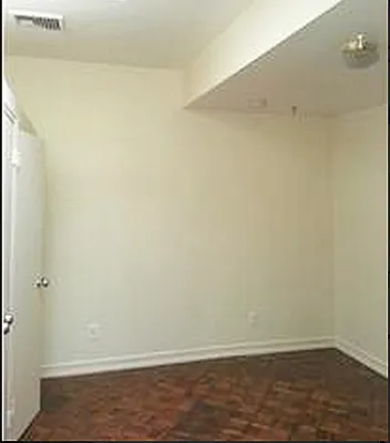 Rented by New York is Home | media 15