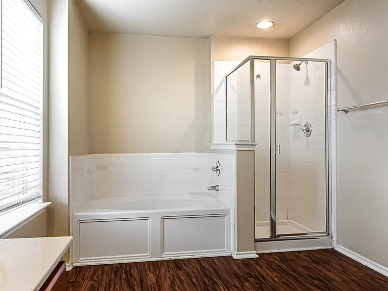 604 Snowy Orchid Ln — Photo 14