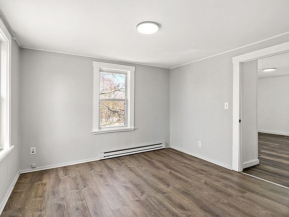 4th image of 63 W Carpenter St #2F