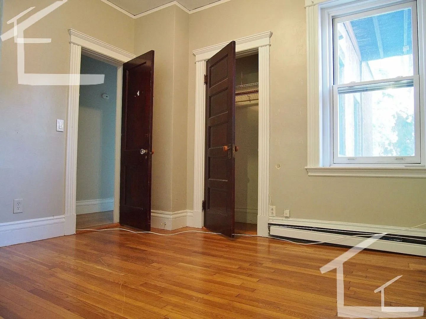 5 Bedroom — Photo 2