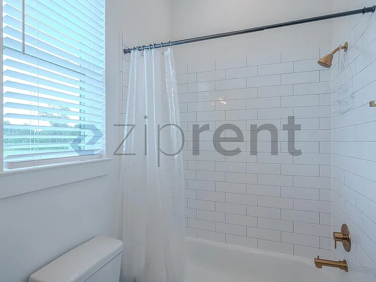 4610 Indie Heights Ln #B — Photo 21