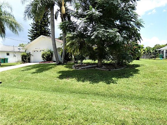 2nd image of 18643 Goodman Cir