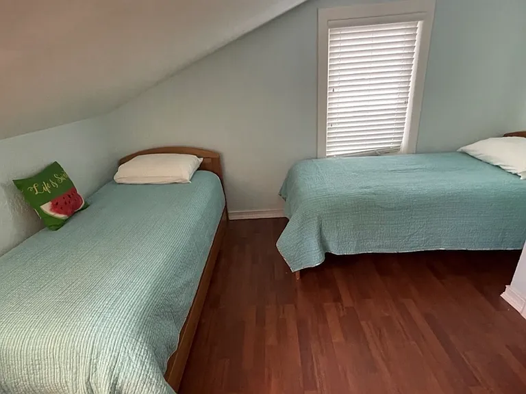 2104 N Shore Dr — Photo 8
