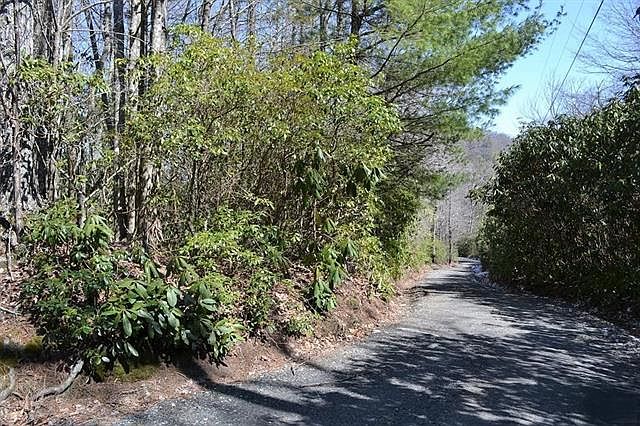 2nd image of 7287 Laurel Hill Rd