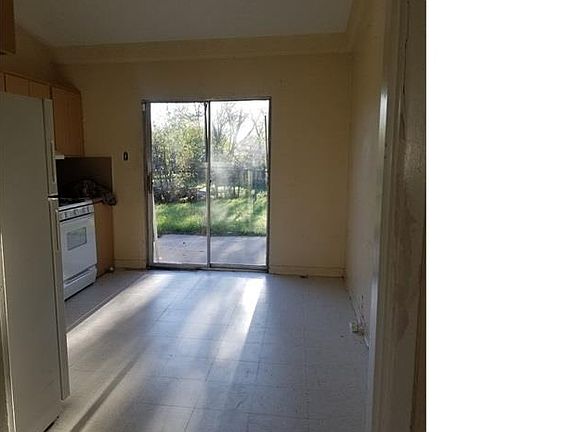 4th image of 3710 Zenia Cir