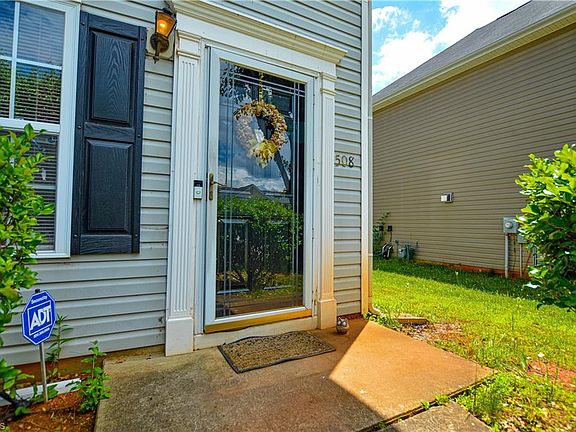 3rd image of 508 Peach Orchard Dr