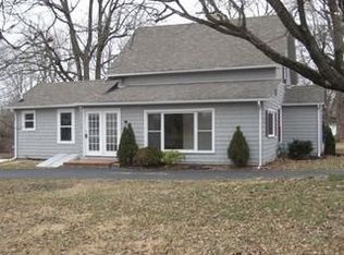 42 Renner St, Delaware, OH 43015