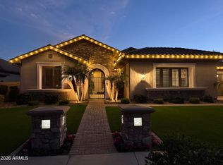 305 W GRAND CANYON Drive, Chandler, AZ 85248