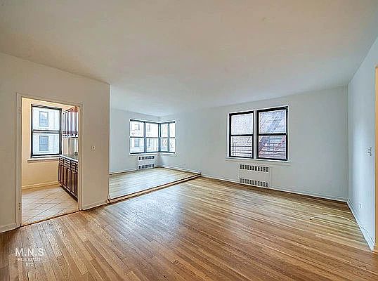 1st image of 711 W End Ave APT 5GN