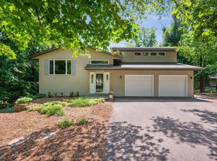 10291 Mandan Cir, Chaska, MN 55318