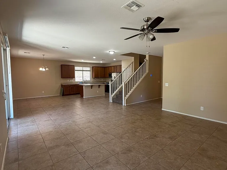 4723 W Gelding Dr — Photo 8