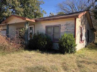 1005 N Taylor Ave, Wynnewood, OK 73098