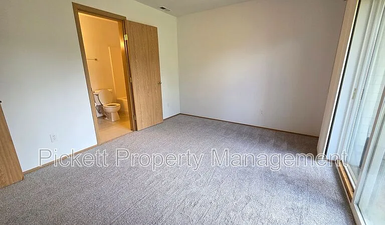 11615 Breckenridge Ln NW — Photo 38