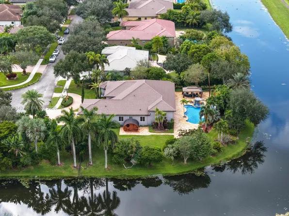 12995 SW 40th St, Fort Lauderdale, FL 33330