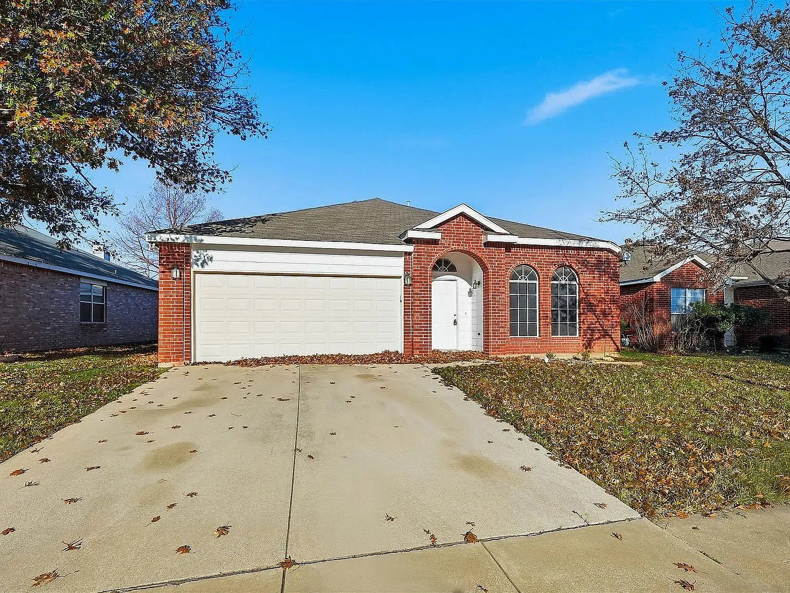 4 bed, 2070 sqft, $2,275 — Photo 1