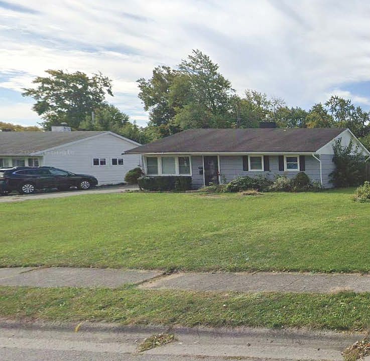 1st image of 4399 Circle Dr