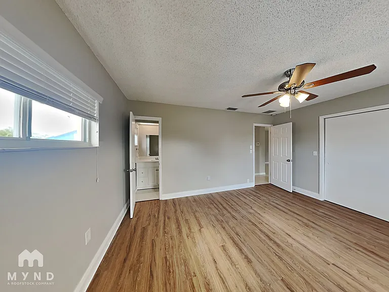 6339 Langston Ave — Photo 19