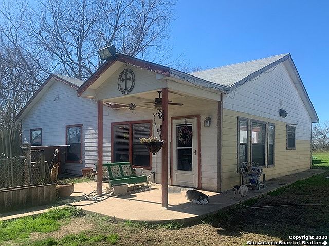 1st image of 7941 FM 1346 7