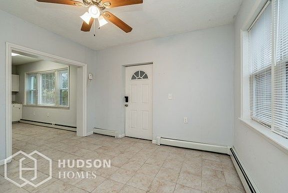 4th image of 60 Haines St #A