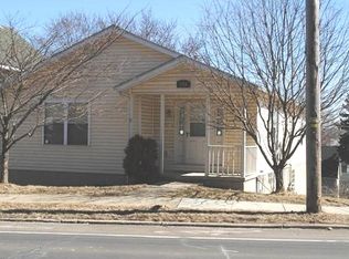 1813 Manchester Rd, Akron, OH 44314