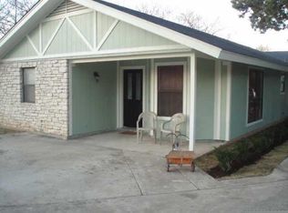 404 1/2 Oertli Ln, Austin, TX 78753