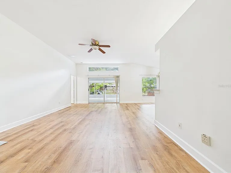10553 Egret Haven Ln — Photo 13