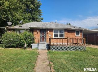 424 37th St, Cairo, IL 62914