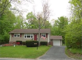 659 Canistear Rd, Highland Lakes, NJ 07422