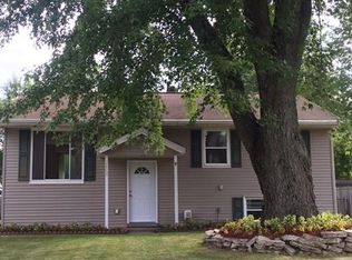 2469 Toby Rd, Orion, MI 48359