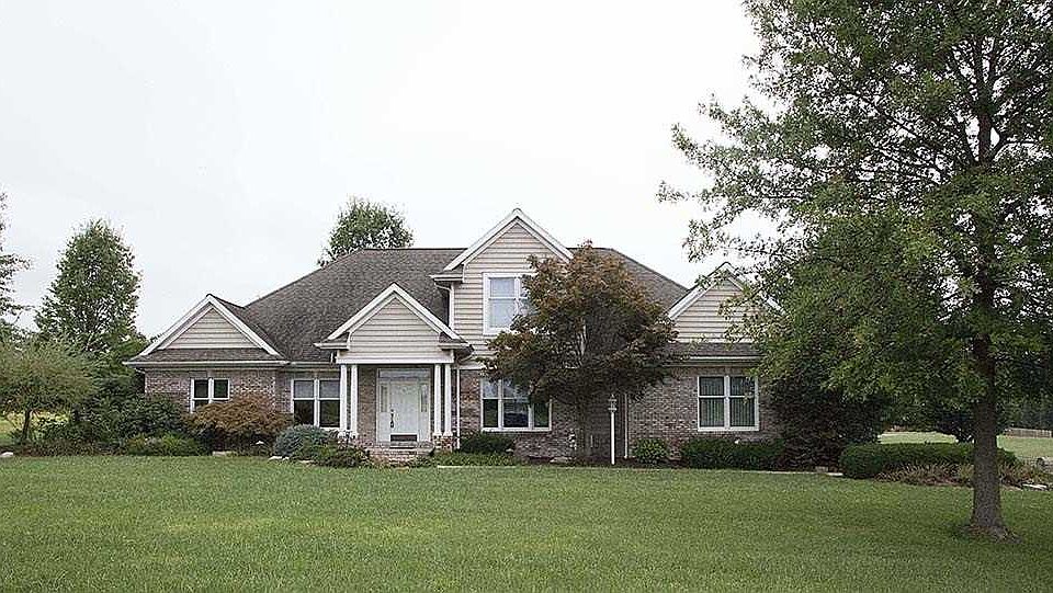 1st image of 2885 Saint Charles St