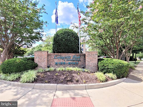 3rd image of 6135 Leesburg Pike APT 601