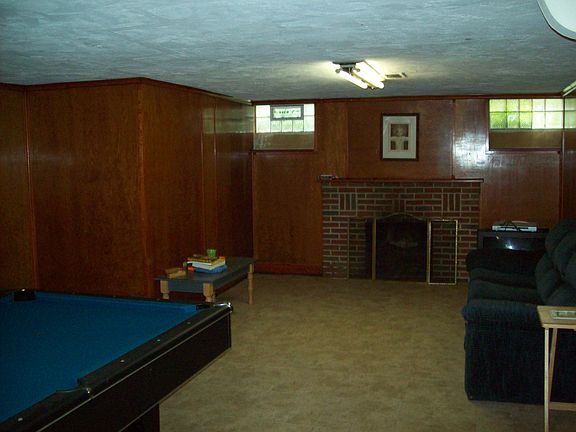 3rd image of 6107 Brookside Dr