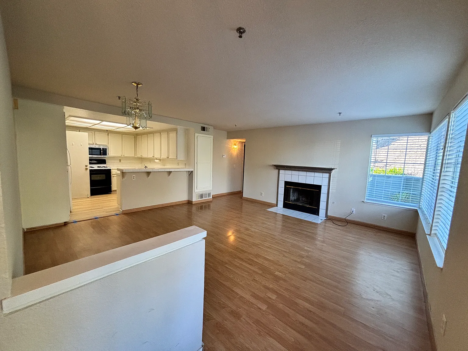 Cityview Dr, Daly City — Photo 3