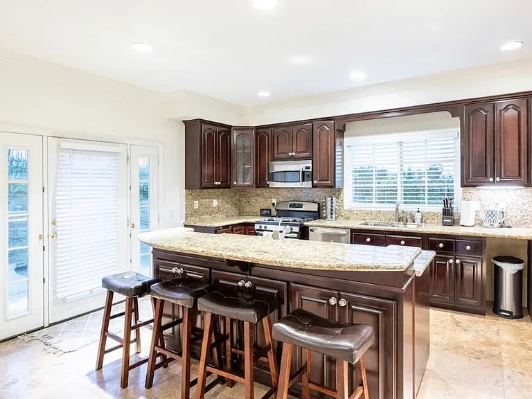 Kitchen open concept