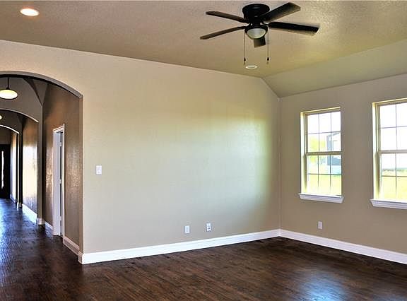 5th image of 9165 Heather Ln