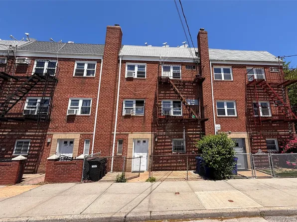 224-17 Braddock Avenue, Queens Village, NY 11428
